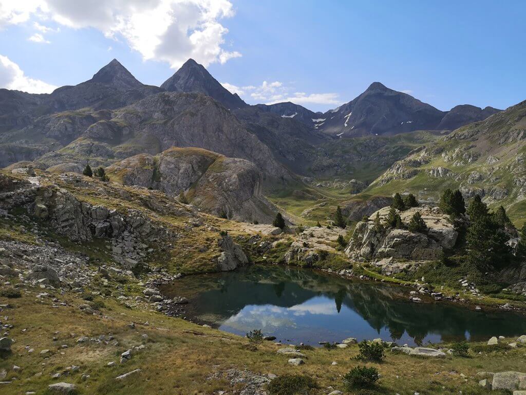 Gebirgssee auch Ibon genannt entlang des G11 in den Pyrenäen.