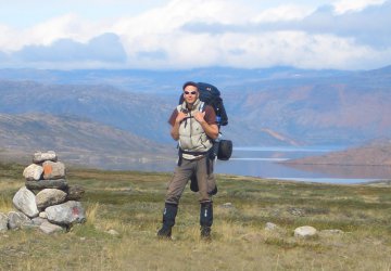 Markus Dornis auf dem Arctic Circle Trail auf Grönland.