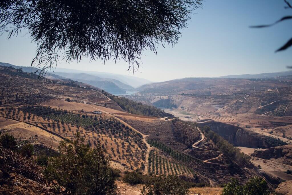 Blick auf ein Tal nahe der Stadt Amman Jerash.